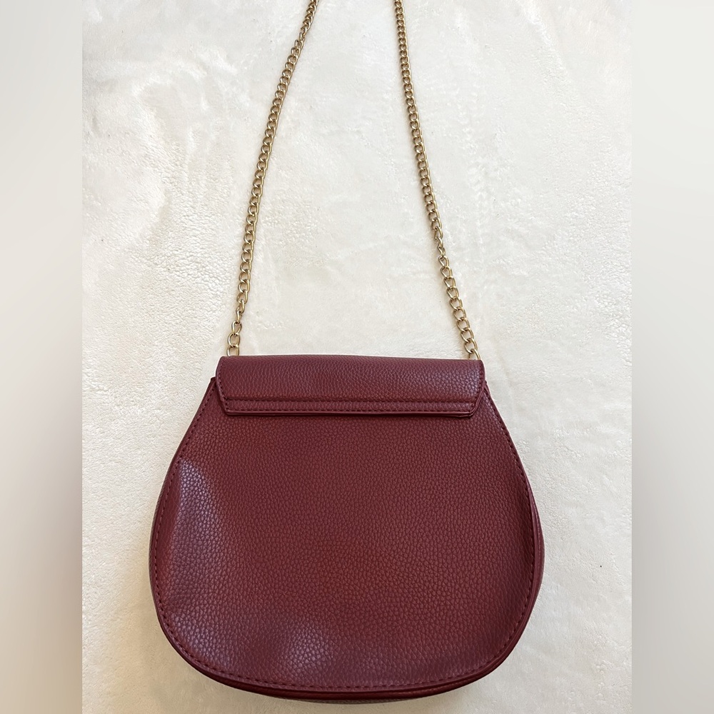 👜🆕 NWOT Karla Hanson Elegant Burgundy Chain Shoulder Bag - Picture 2 of 5